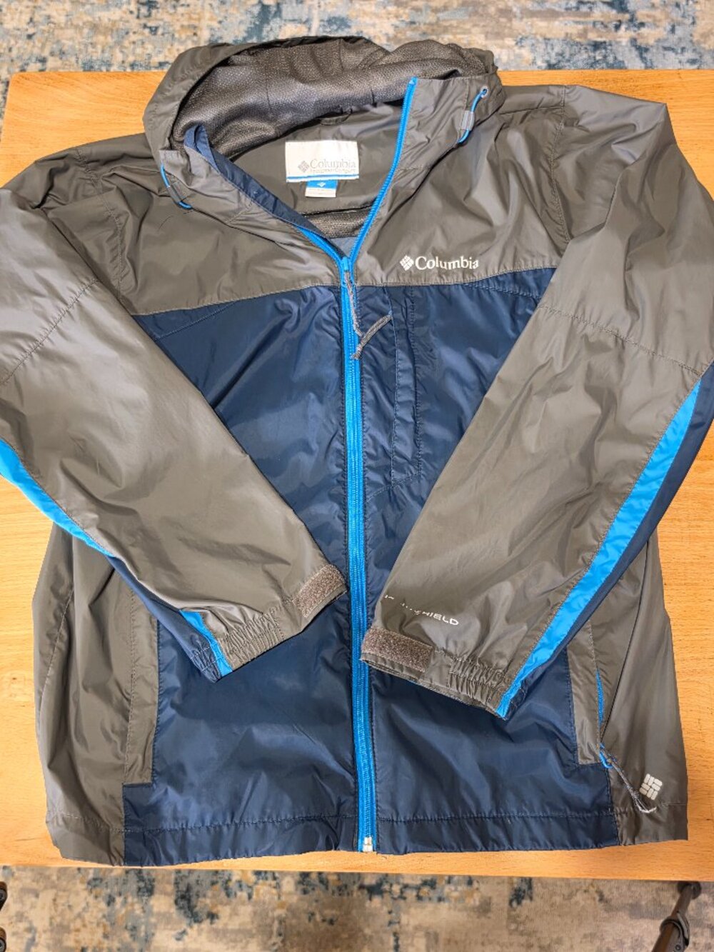 Columbia Omni‑Shield Jacket | Blue/Grey | Lightweight Water‑Resistant